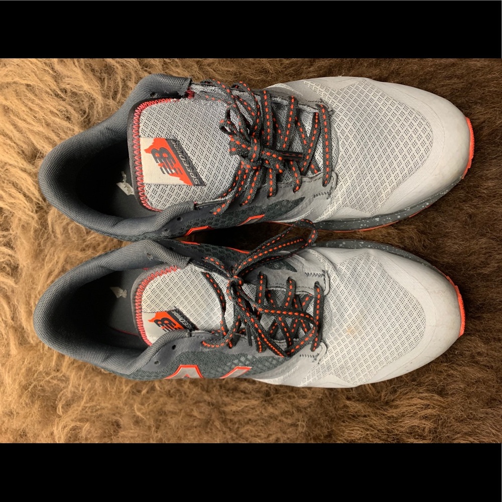 New Balance mens used shoes